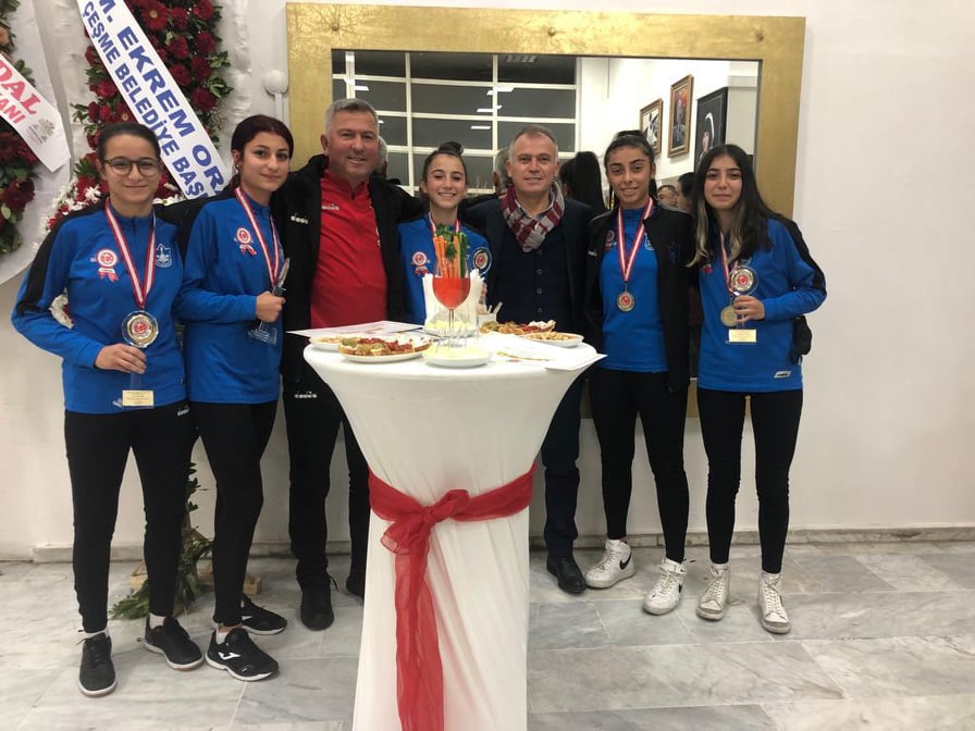 MUSTAFA UĞUR ÖRNEK OLSUN