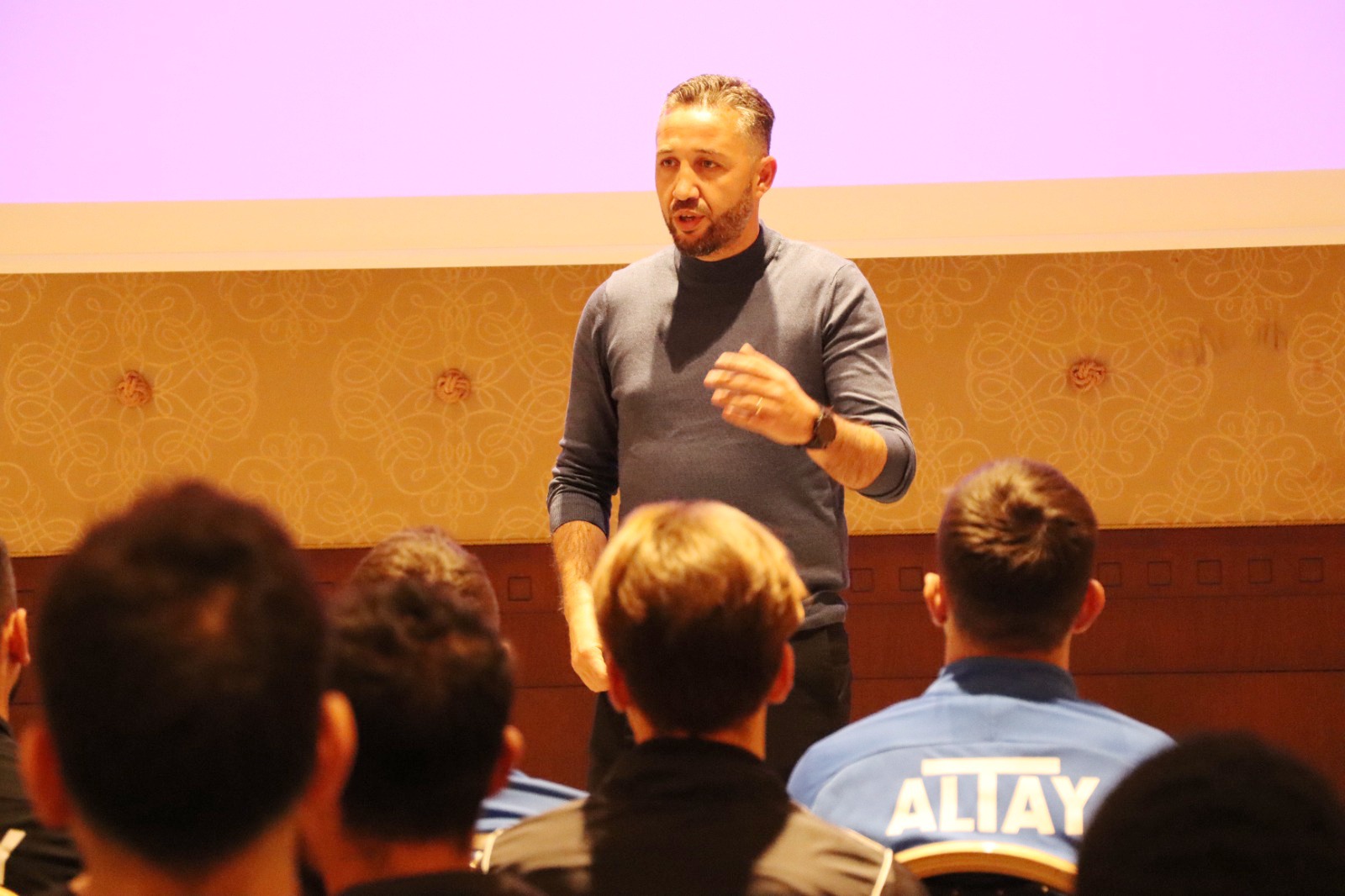 Biz Birlikte Güçlüyüz