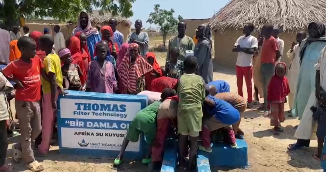 İzmirli Su Arıtma Firmasından Kamerun'a Su Kuyusu Kampanyası