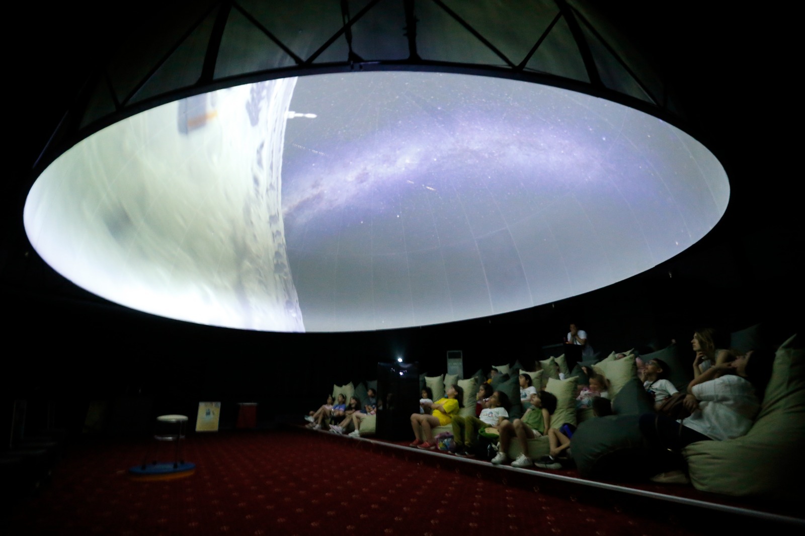 Sancar Maruflu Bilim Merkezi'ne büyük ilgi