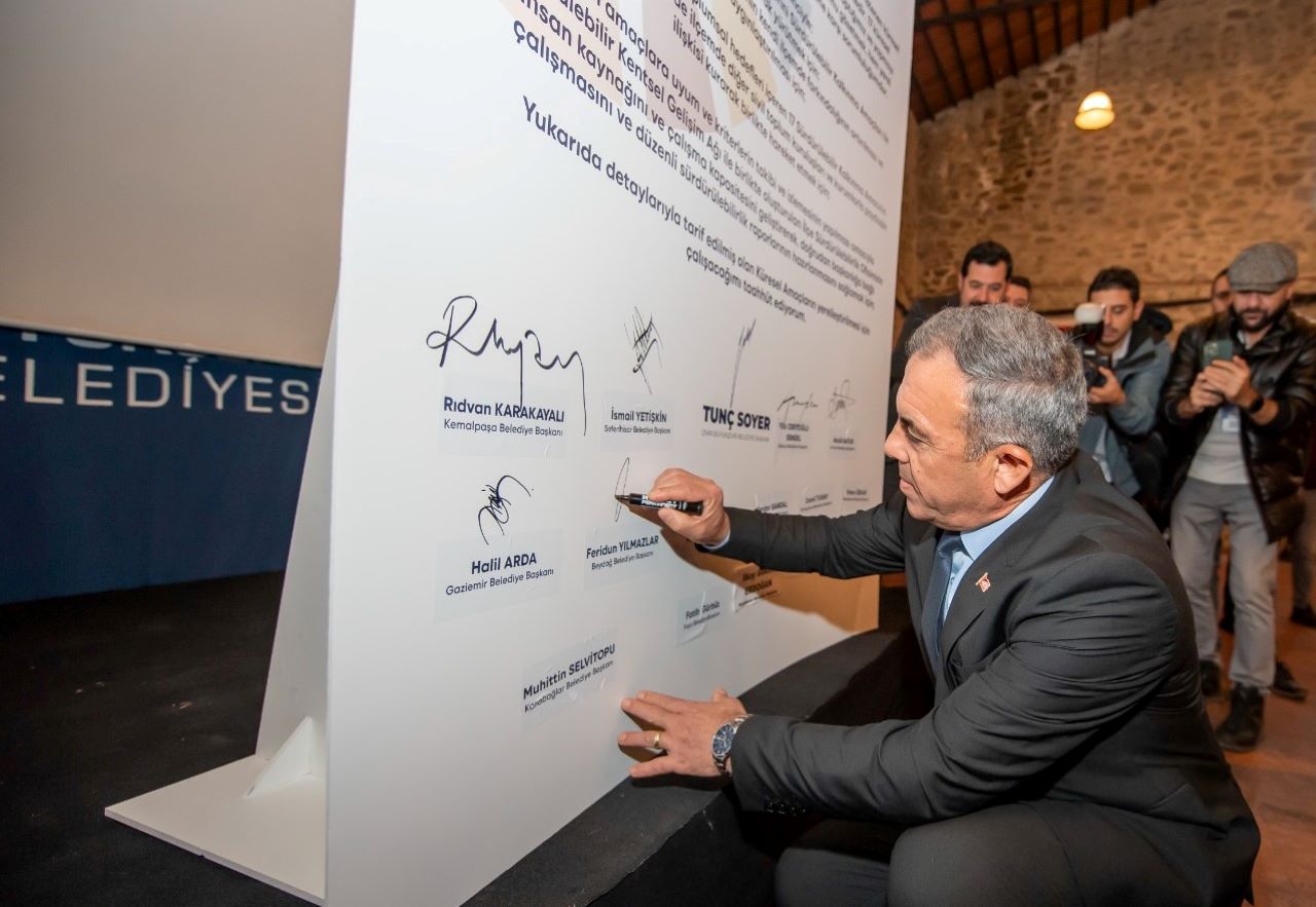 İzmir’in başkanlarından sürdürülebilirlik taahhüdü