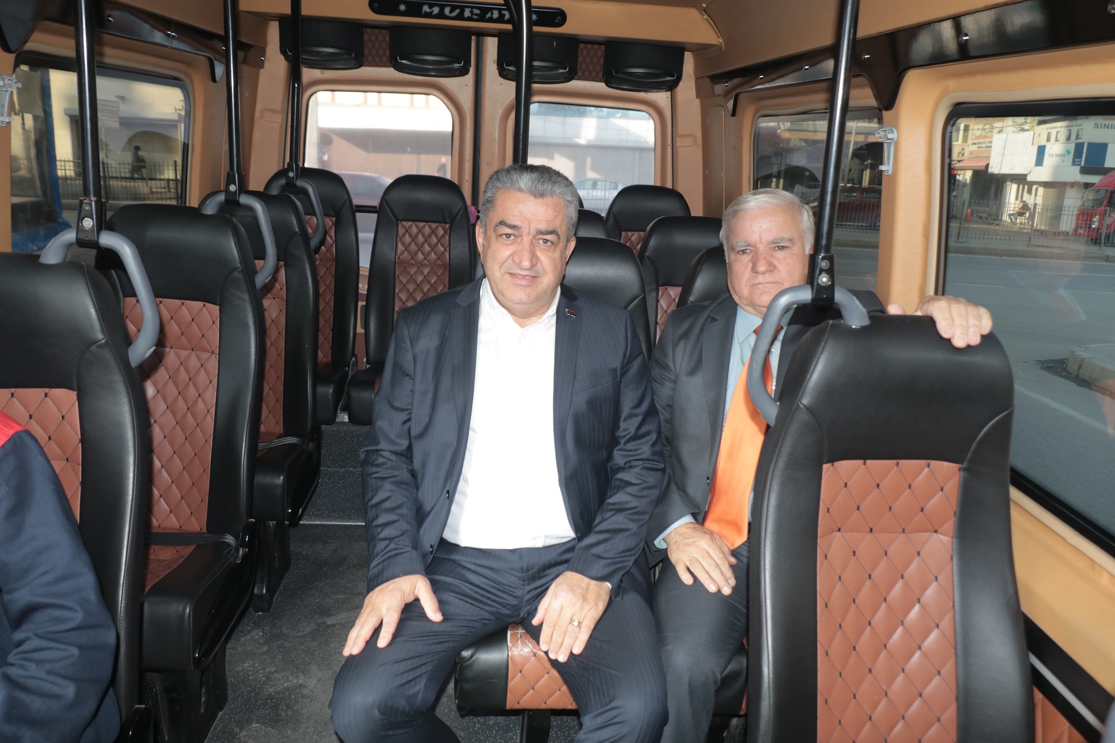 Serter Minibüs esnafı ile bir araya geldi