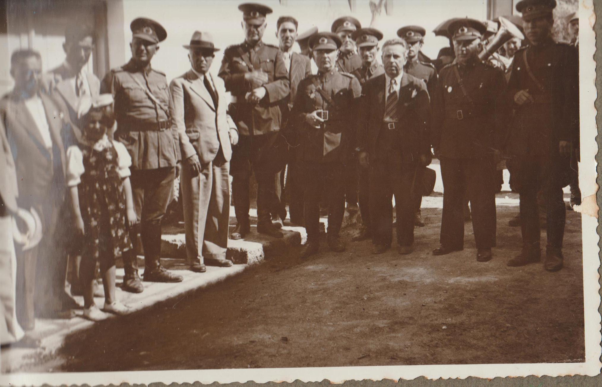 Atatürk'e çiçek veren Foçalı kız 101 yaşında vefat etti