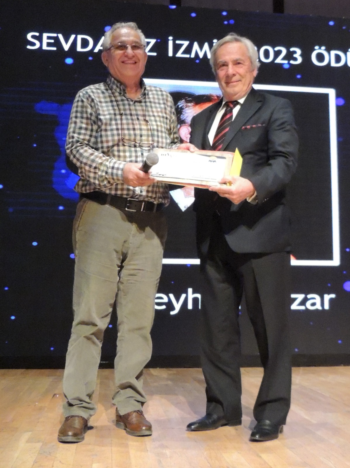 ''Sevdamız İzmir 2023'' ödül töreni