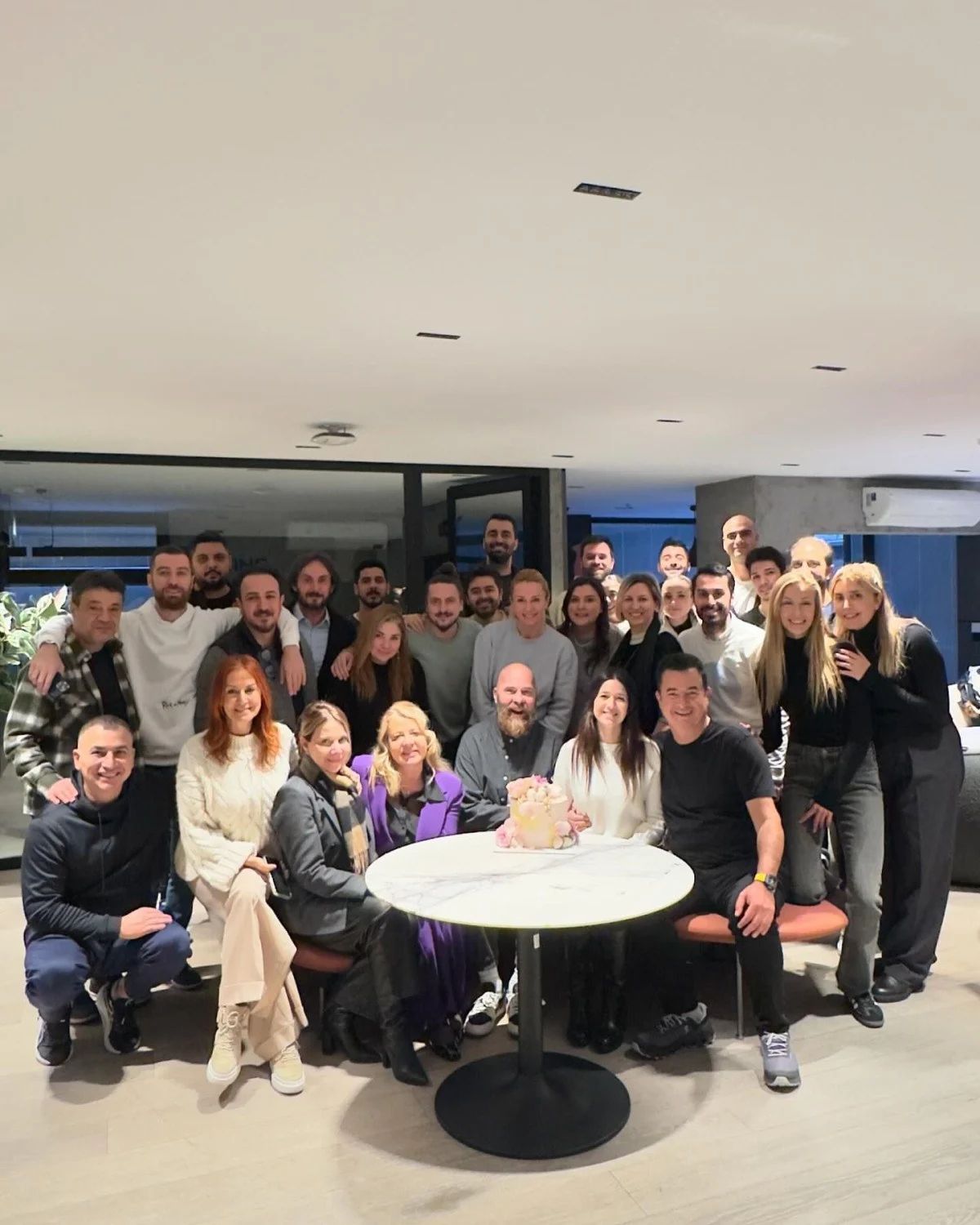 Acun Ilıcalı büyük kızı Banu'nun yeni yaşını kutladı! Sevgilisi Ayça Çağla Altunkaya da partideydi