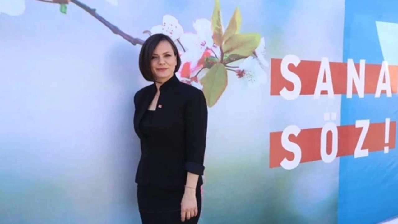 İzmir'de 8 kadın belediye başkanı seçimi kazandı