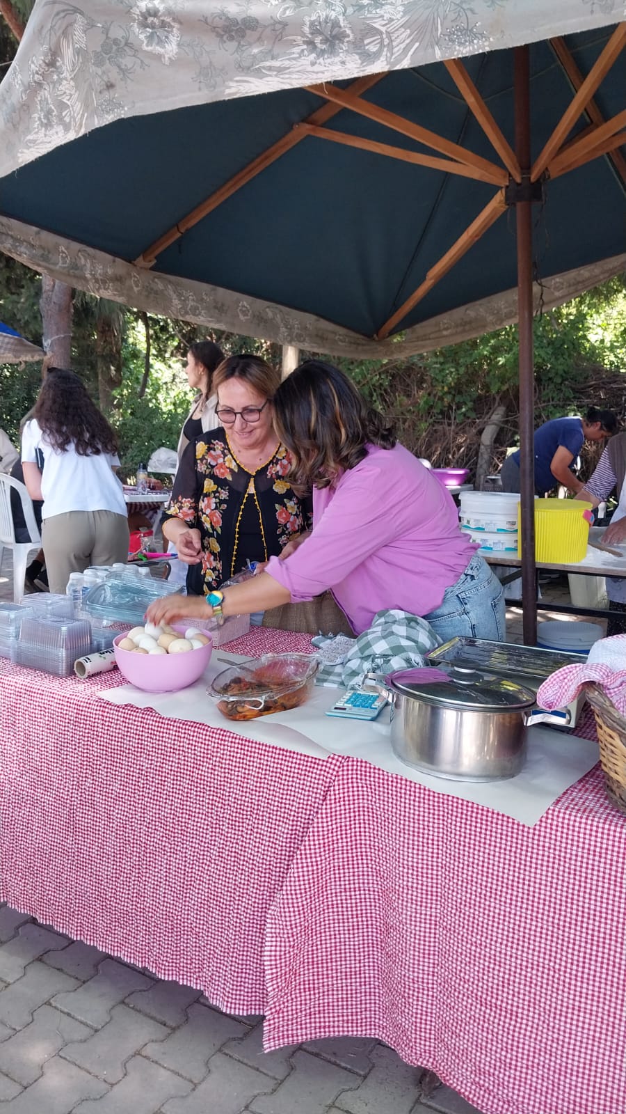 Güzelbahçe'de Kadın Dayanışması