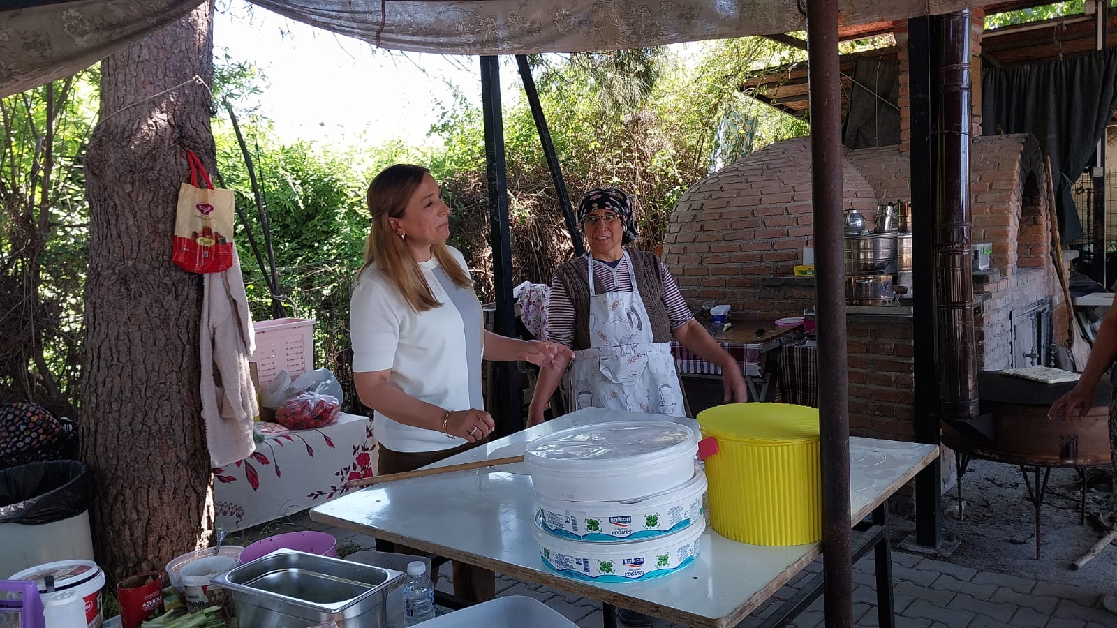 Güzelbahçe'de Kadın Dayanışması