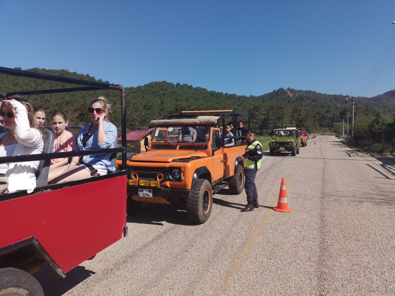 Muğla'da Jeep Safari Turları Yoğun İlgi Görüyor