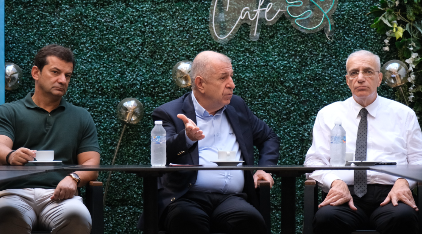 BAĞIMLI AİLELERİNDEN ÜMİT ÖZDAĞ’A ZİYARET