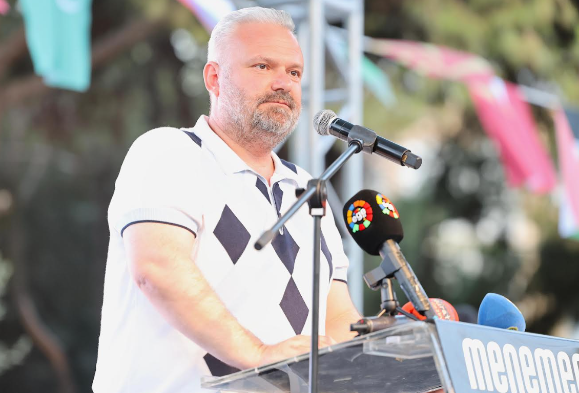 BU GURUR TÜM MENEMEN'İN