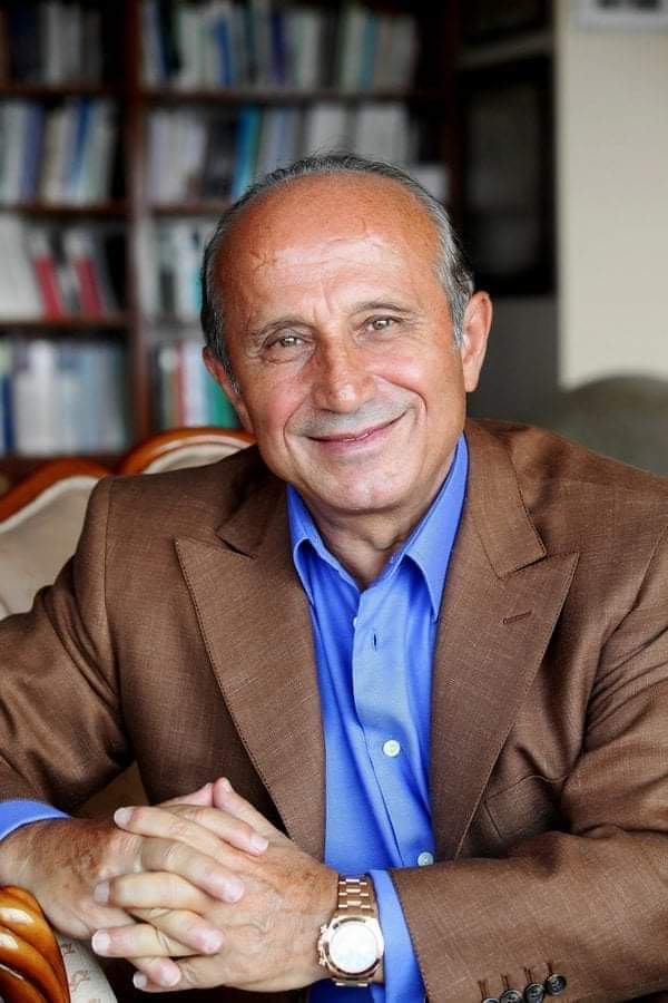 YAŞAR NURİ ÖZTÜRK KİMDİR?