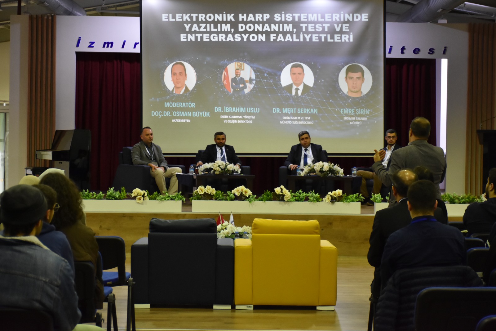 İzmir Demokrasi Üniversitesi, Elektronik Harp Sistemleri Etkinliğine Ev Sahipliği Yaptı