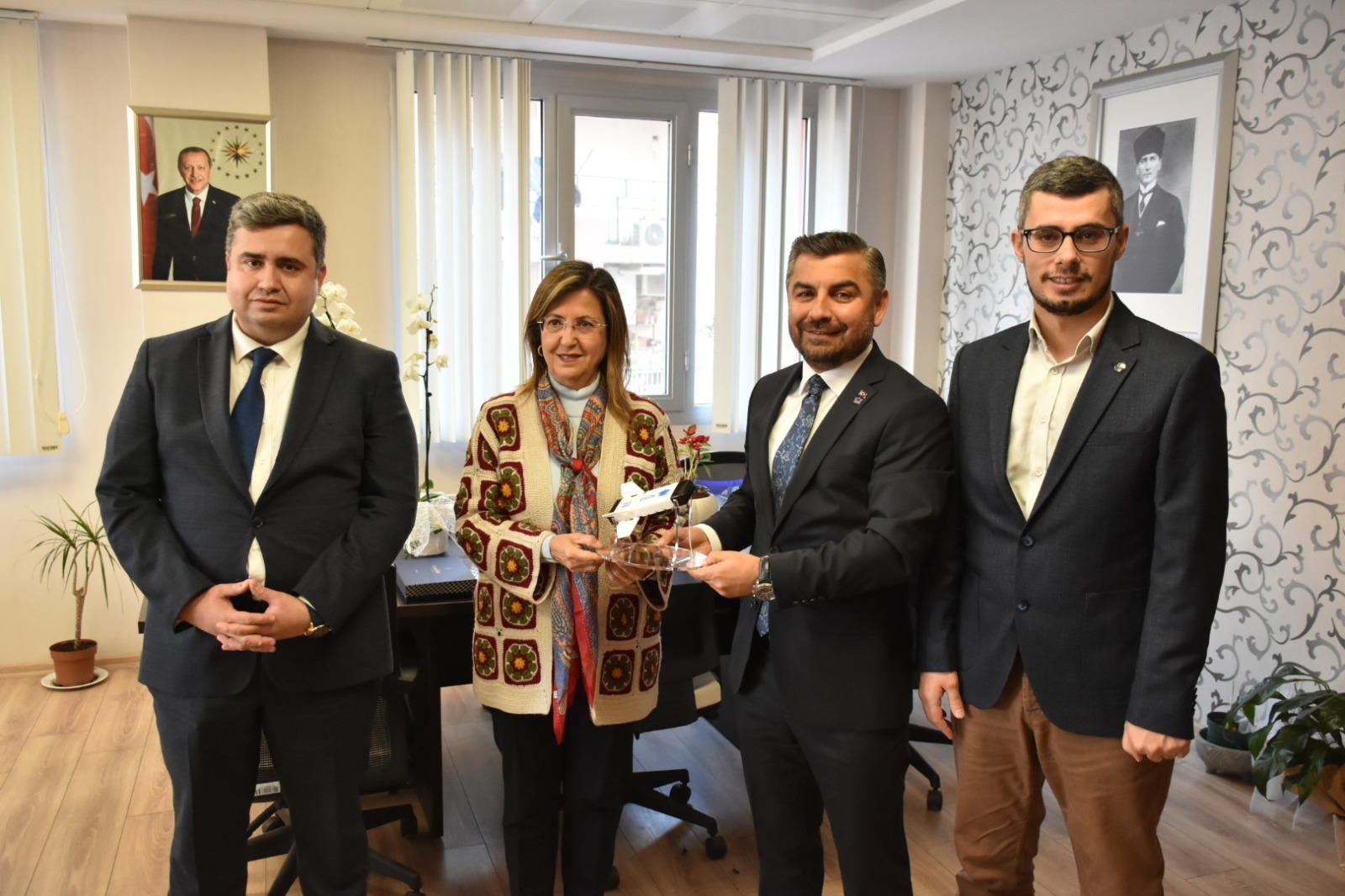 İzmir Demokrasi Üniversitesi, Elektronik Harp Sistemleri Etkinliğine Ev Sahipliği Yaptı