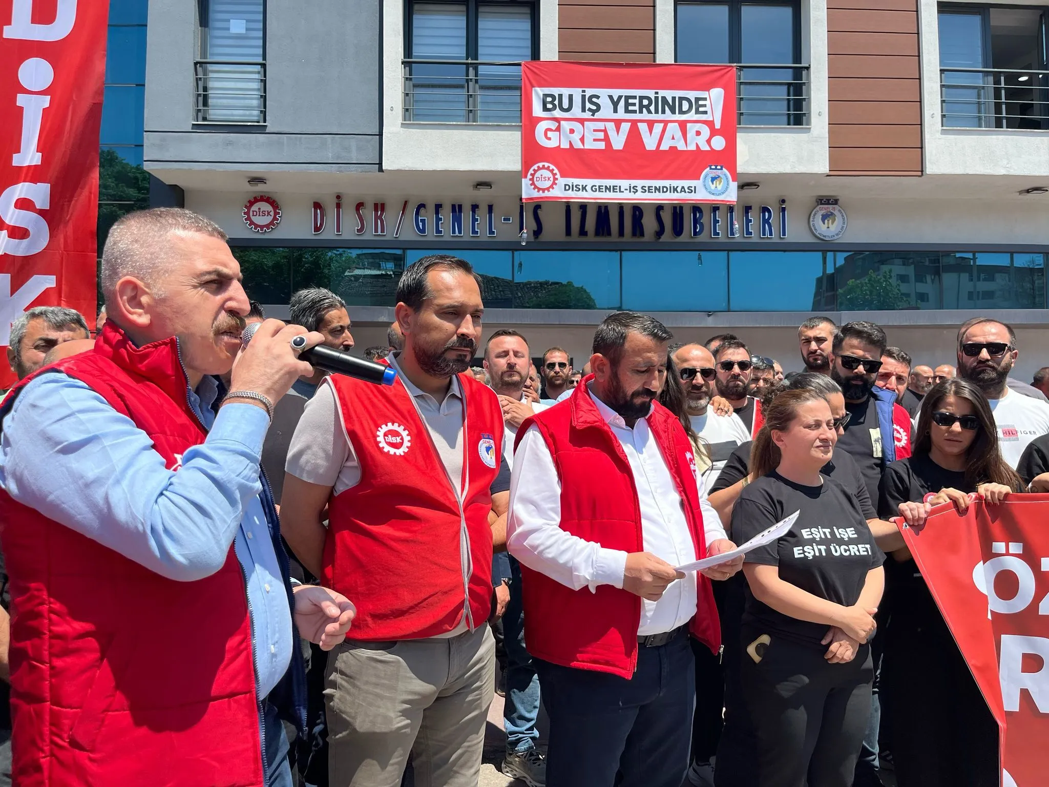 DİSK'ten Büyükşehir'e uyarı: Greve son iki kaldı!