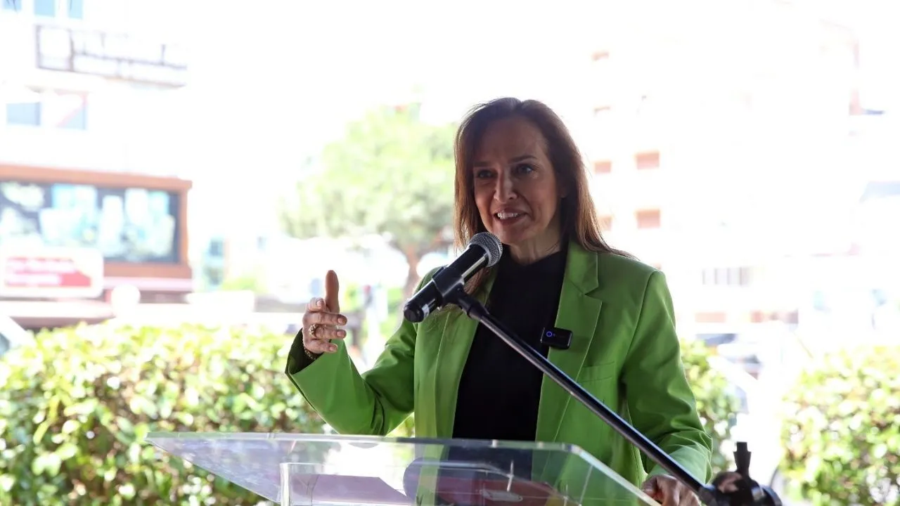 Nazım Hikmet Karşıyaka’da unutulmadı