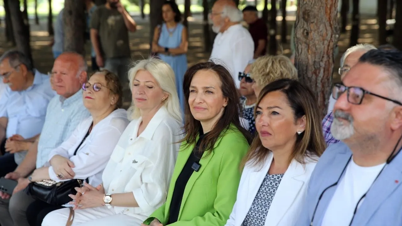 Nazım Hikmet Karşıyaka’da unutulmadı