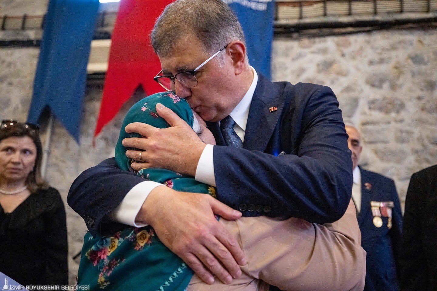 Büyükşehir'den bayram öncesi 45 milyon liralık destek