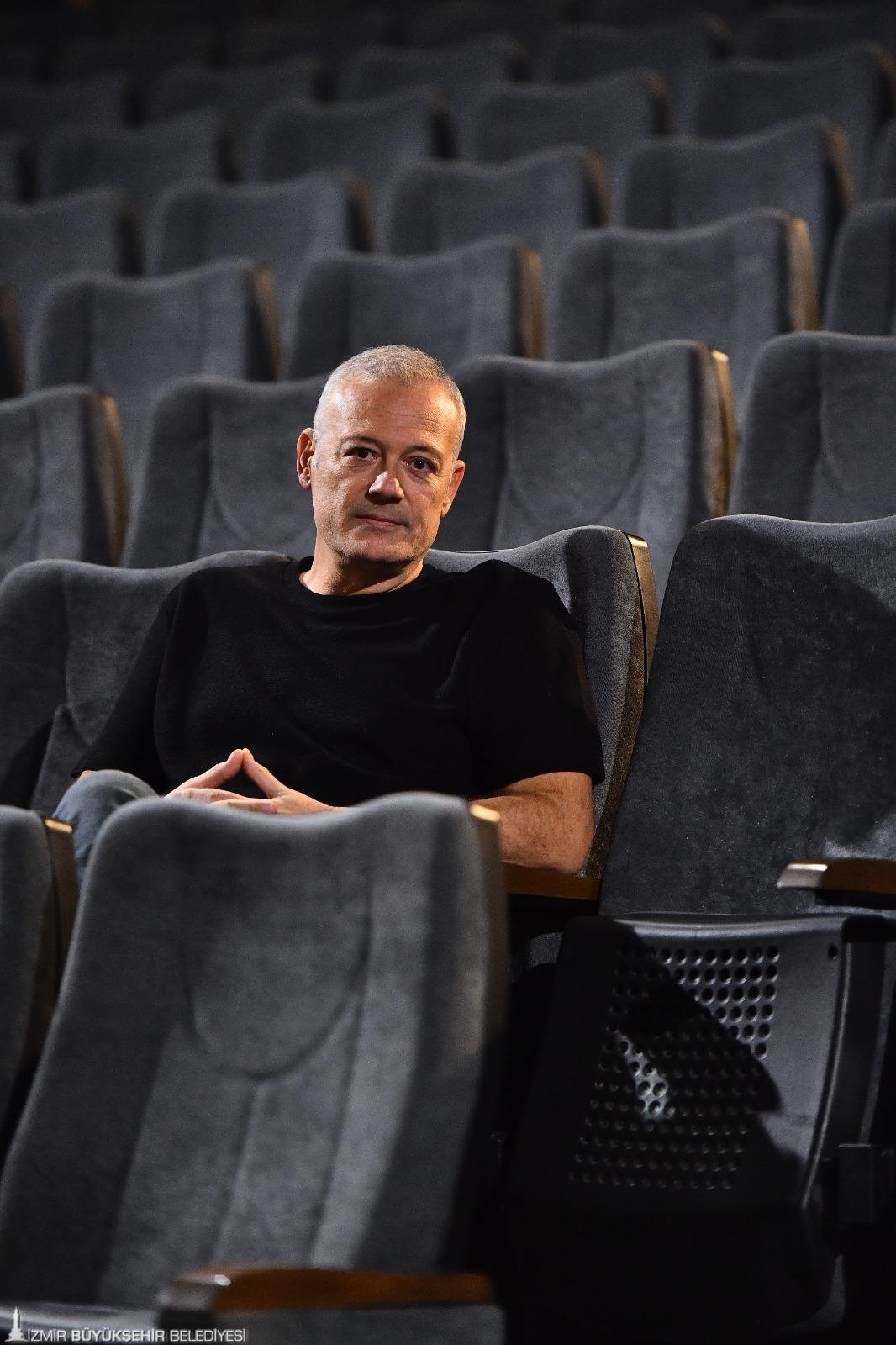 İzmir Büyükşehir Belediyesi Şehir Tiyatroları’ndan 2024-2025 Tiyatro Sezonu’na ilişkin değerlendirme”