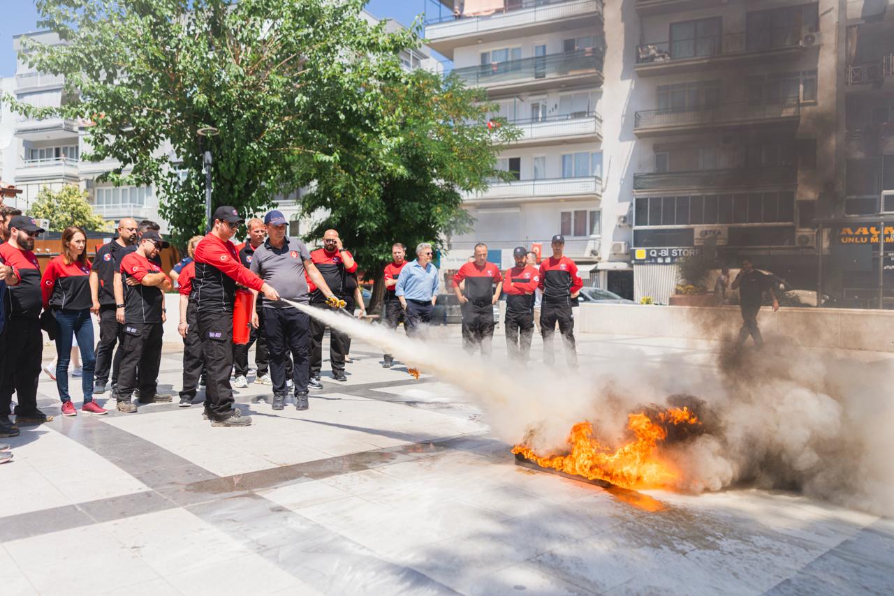 BALKUT'tan Balçova Belediyesi'nde Yangın Tatbikatı