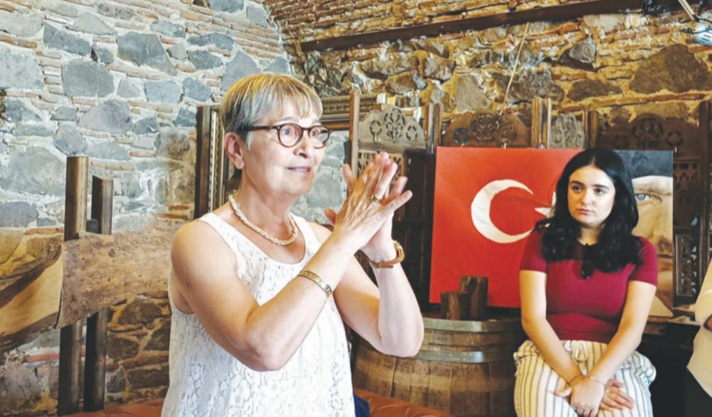 Tiflis'ten Kars'a Uzanan Bir Aşk Öyküsü: Rozaliya Okuyucularla Buluştu