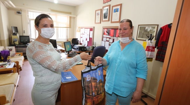 EFES SELÇUK BELEDİYESİ’NDEN OKULLARA HİJYEN KİTİ