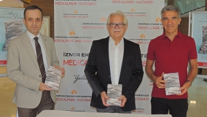 Hozer yeni kitabını imzaladı