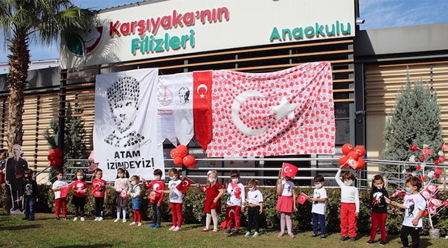 Karşıyakalı miniklerin Cumhuriyet coşkusu
