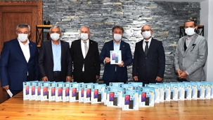 Bornova’da hedef 5 bin tablet