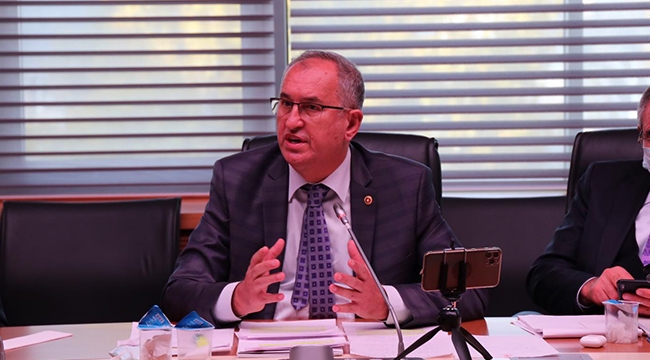 Halkımız eti kasap vitrininde görüyor