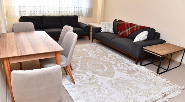 160 depremzede aile Uzundere konutlarına yerleşti