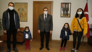 Çocuklar istiyor, Başkan Batur yapıyor