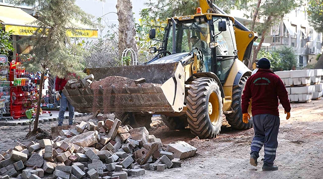 Karşıyaka’nın simge sokağı yenileniyor