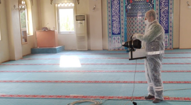 Konak’ta ibadethanelere dezenfekte seferberliği