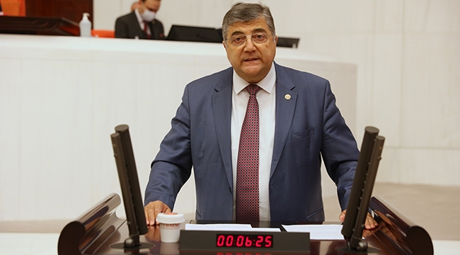 Sındır’dan istifa çağrısı