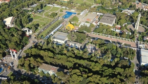 İzmir Büyükşehir Belediyesi Meclisi’nde Kültürpark ve COVID-19 sunumu