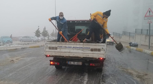 Kar yağışına karşı tuzlama önlemi