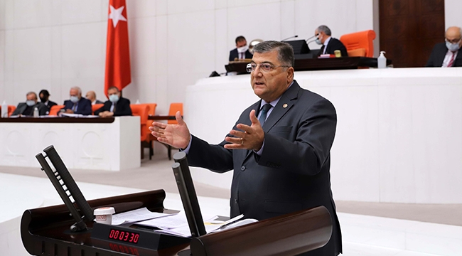 Sındır: Bosna Hersek’in açık denizlere ulaşımı engelleniyor!