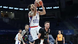 Anadolu Efes  87 - 80  Aliağa Petkimspor