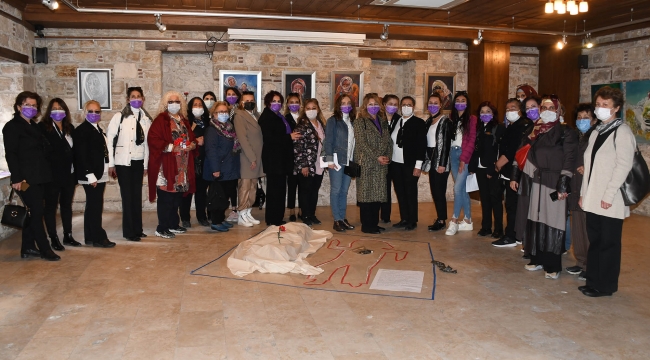 “Işığın izindeki kadınlar” kuşadası’nda