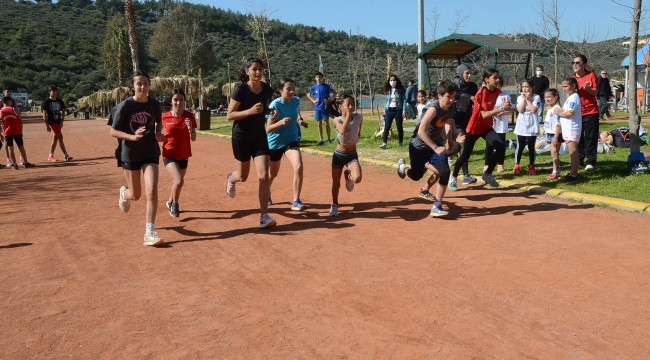 Kuşadası’nın genç atletleri belirlendi