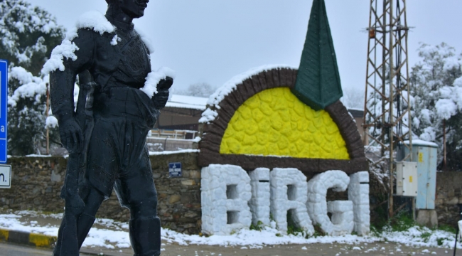 Ödemiş Belediyesi kar mesaisini sürdürüyor