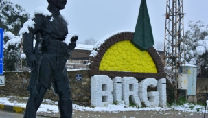 Ödemiş Belediyesi kar mesaisini sürdürüyor