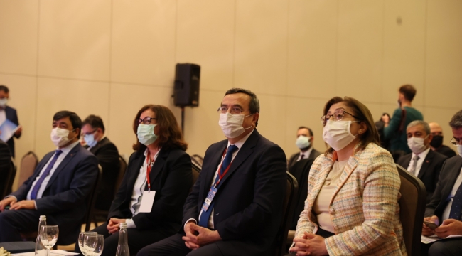 Başkan Batur’dan ‘akıllı şehir’ önerileri