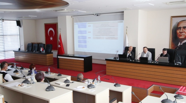 Bayraklı&#039;da kentsel dönüşüm zirvesi