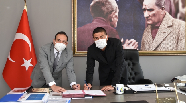 Foça belediyesi yolcu iskelesi, bilgi sistemine entegre edildi