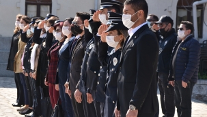 Foça'da polis haftası töreni
