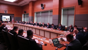 İstanbul ve Esenboğa, Zafer Havalimanı’na çalıştı!