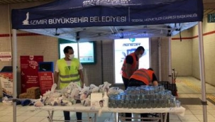 Metro yolcularına iftar paketi