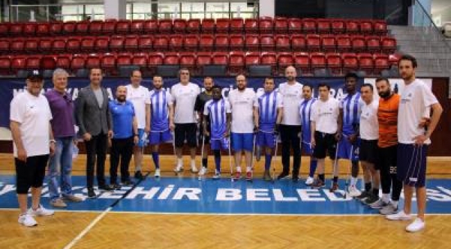 Engelli sporcularla kulüp yöneticileri karşılaştı